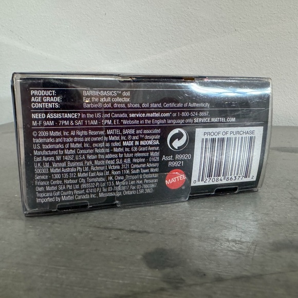 Barbie Basics Black Label Model No. 03 Collection 001 (2009) Little Black Dress - Picture 7 of 7